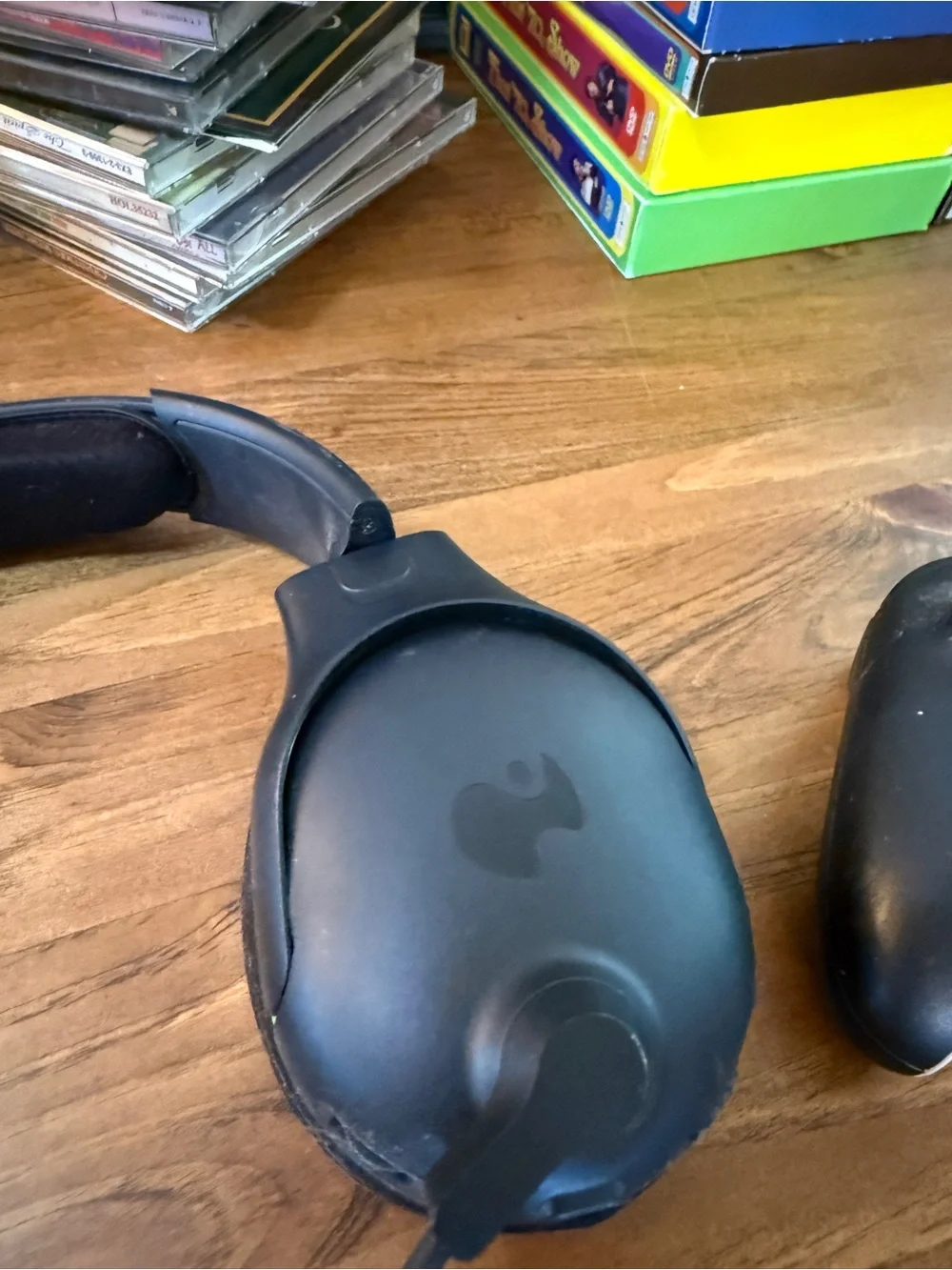 Black Headset for Gaming & (2) XBOX controllers